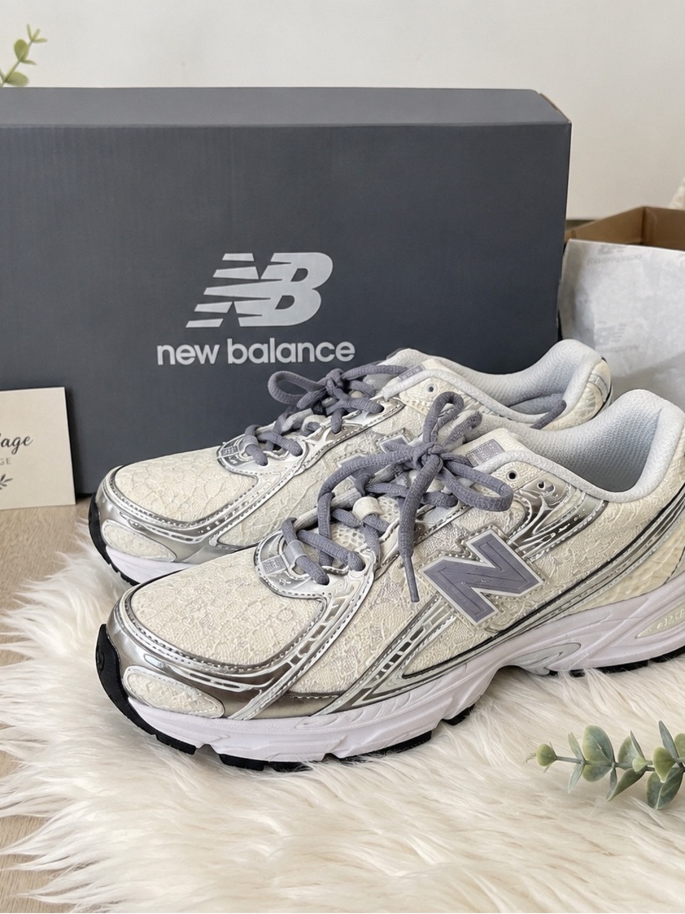 New Balance 740 Unisex U7409DI Beige Grey New In Box